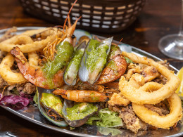 Bar Ni + ni - - Santa Cruz