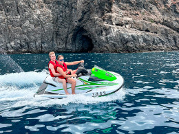Excursión en moto de agua para 2 en Las Galletas ¡Siente la velocidad!