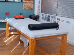 Ritual de masaje relajante en pareja con cava + bombones