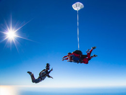  Salto en paracaídas en Tándem desde 3000m de altura