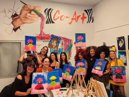 Taller de pintura artística con vino ¡Saca a relucir tu lado creativo!