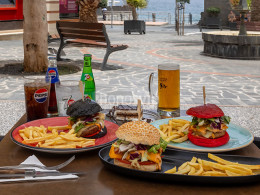 La Es-kina - Candelaria