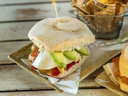 Delicioso brunch o drunch para 2 en Santa Cruz