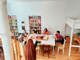 Taller de modelado en fieltro de lana con desayuno