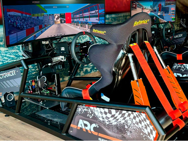 Simulador de carreras de F1 o Rally  ¡Siente la emoción del automovilismo!