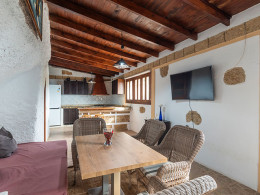 Estancia para 7 en Cueva de lujo Añaterve