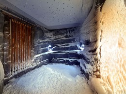 2 noches en Deluxe Gold con desayuno para 2 adultos + 1 niño + acceso al Spa + atenciones a la llegada