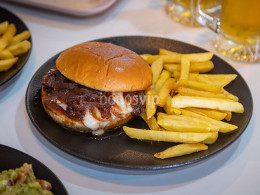 Menú de burgers canarias para 2 en el centro de La Laguna