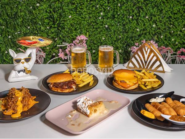 Menú de burgers canarias para 2 en el centro de La Laguna