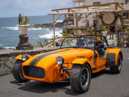 Simulador con un coche legendario + opción a Test Drive con piloto profesional