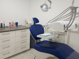 Limpieza dental completa con revisión clínica