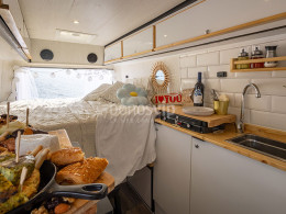 Refugio al Atardecer - Varias Localizaciones