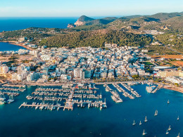 IBIZA: 3 a 7 noches JULIO con vuelo + hotel + traslados