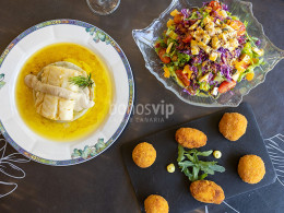 Menú gastronómico envuelto en naturaleza