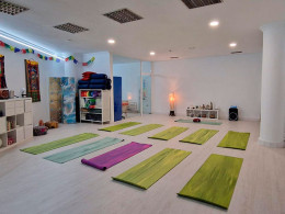 Ling Natural Yoga - Santa Cruz