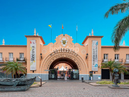 Desayuno o brunch saludable en el Mercado de Nuesta Señora de África