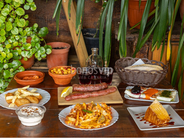 Menú canario para 2 en La Matanza