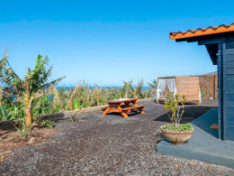 Estancia entre plataneras: 2 noches para 2 en cabaña con piscina privada