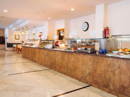 Daypass con almuerzo buffet en Hotel Mar y Sol